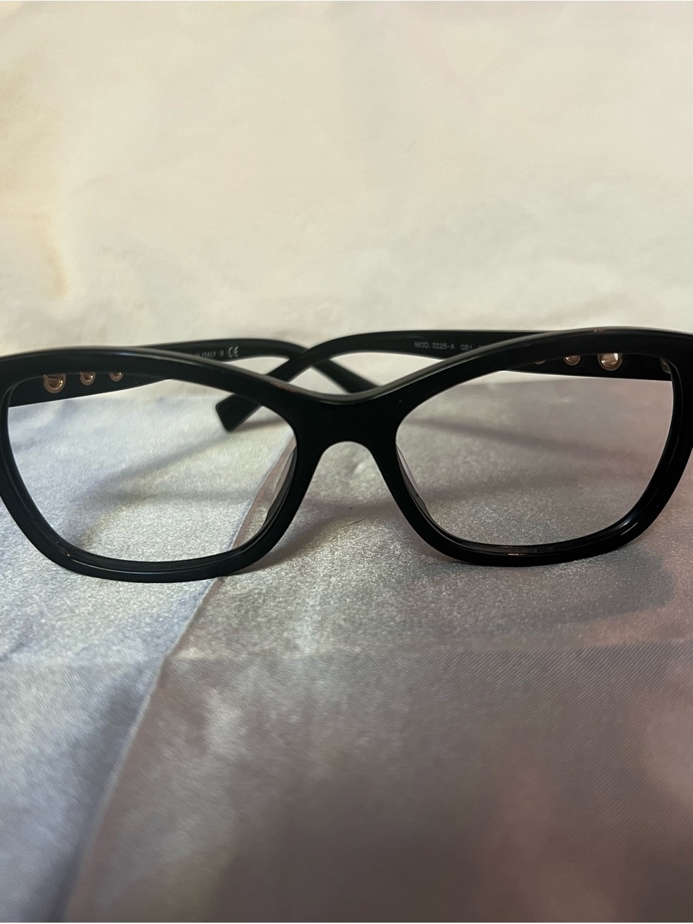 Versace Womens Black Classic Cat-Eye Style optical glasses with a Medusa logo